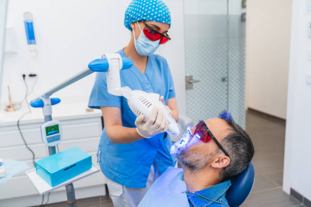 Best Holiday Emergency Dentist in Bridgeview, IL